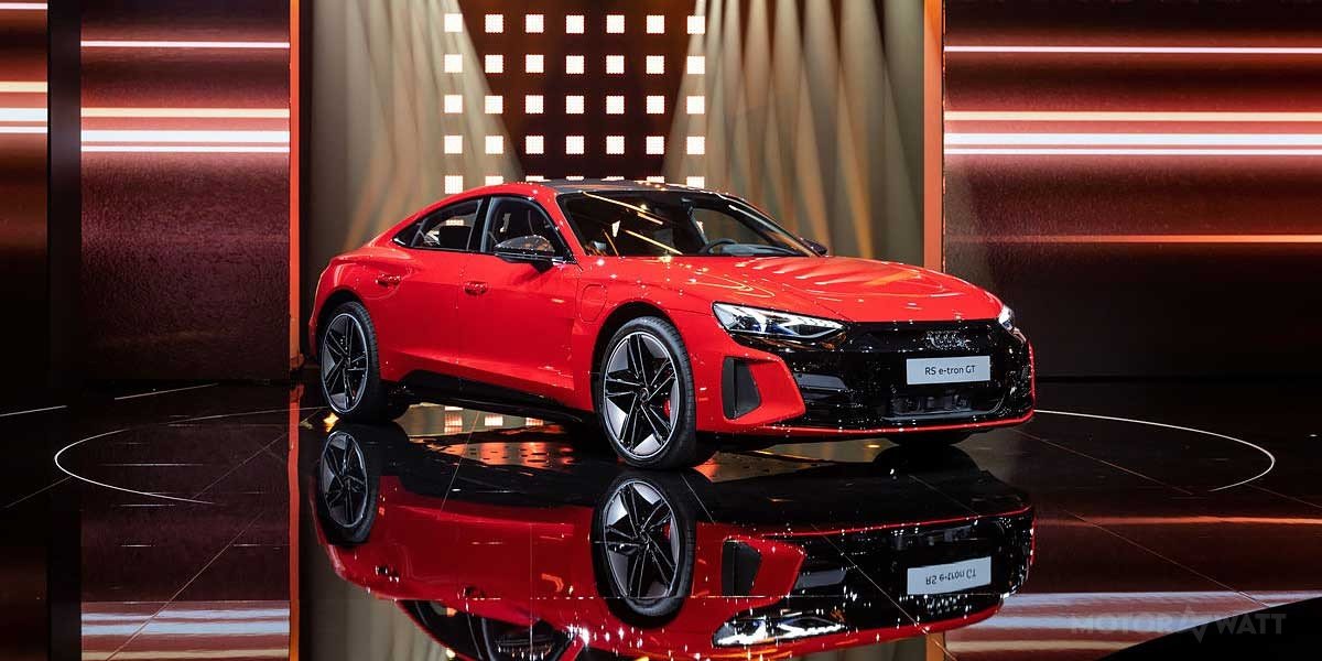 AUDI e-tron GT RS Video Overview