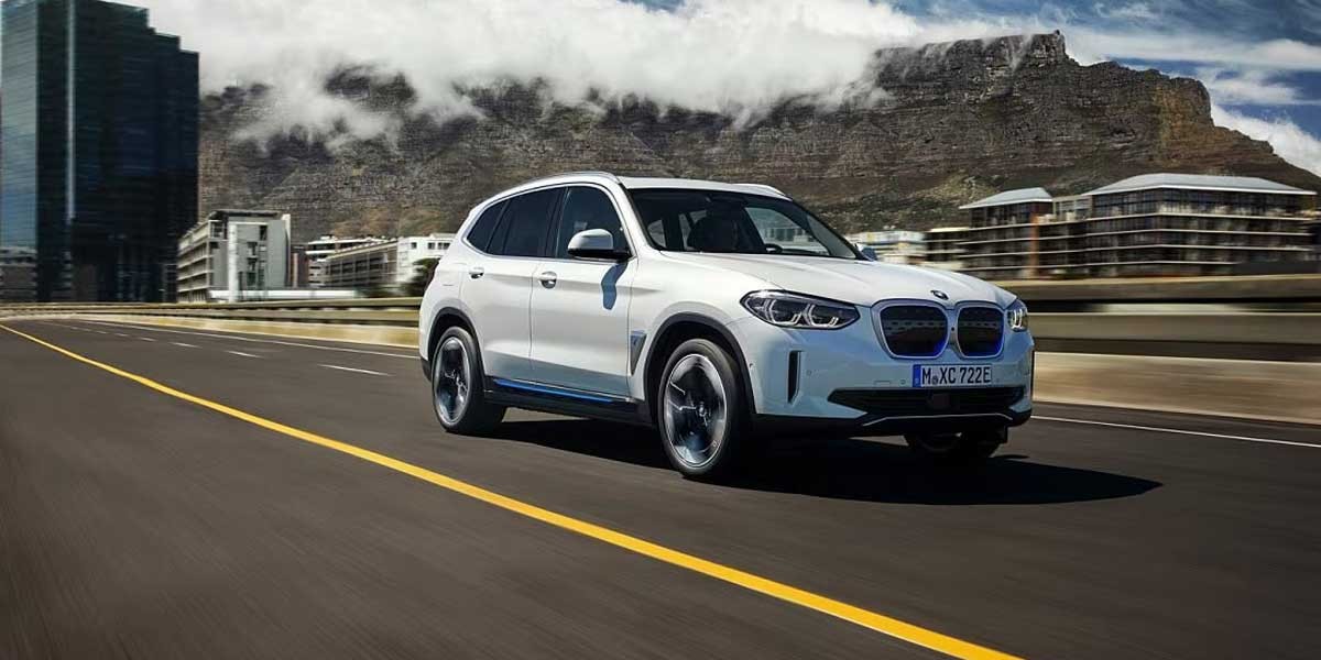 BMW iX3 2