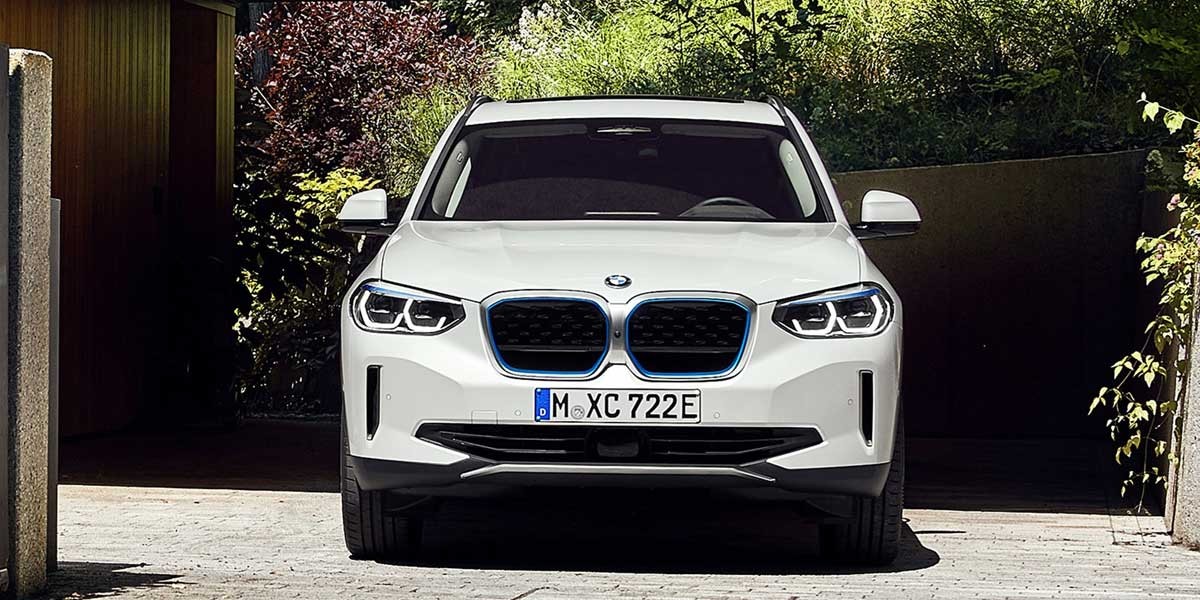 BMW iX3 8