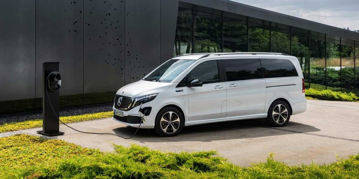 Mercedes EQV 300 2