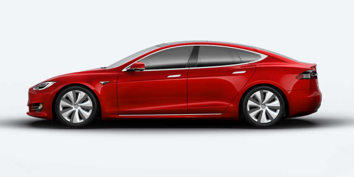 TESLA Model S AWD exterior