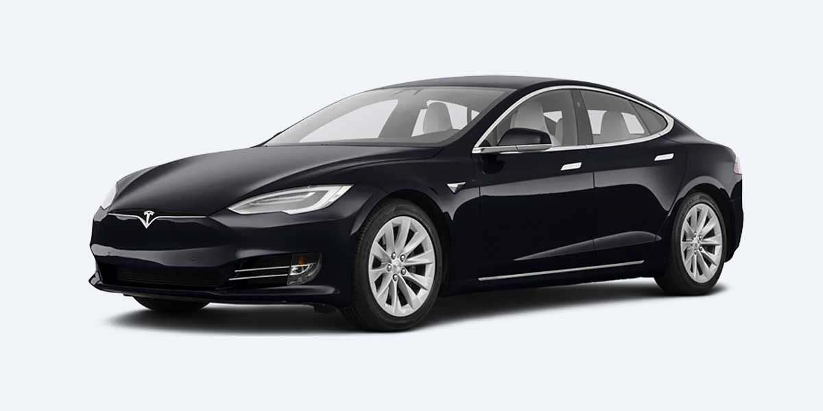 Video Review on TESLA Model S Performance