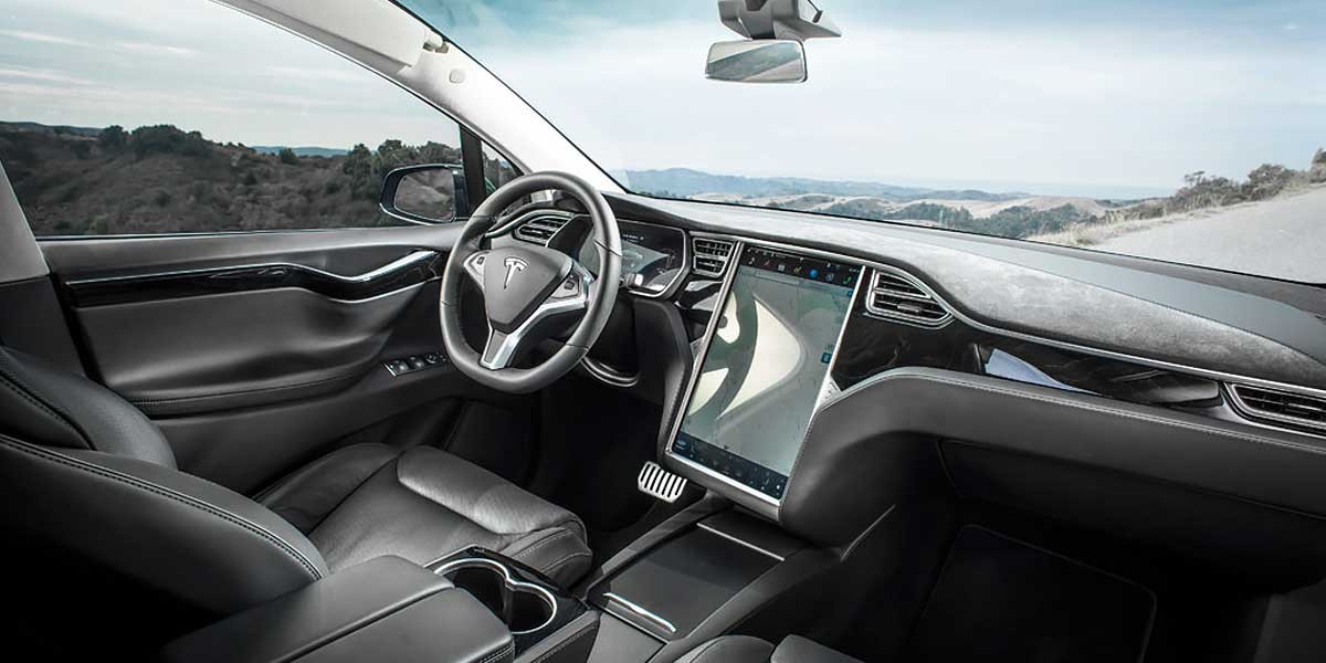 TESLA Model X 100D Long Range interior