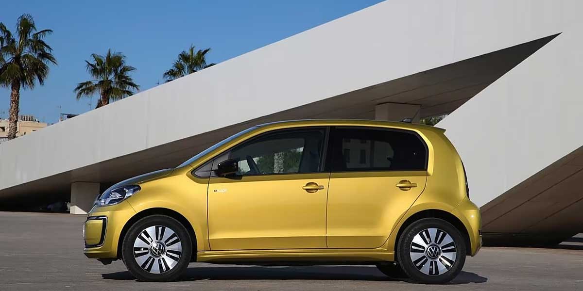 VOLKSWAGEN e UP 4