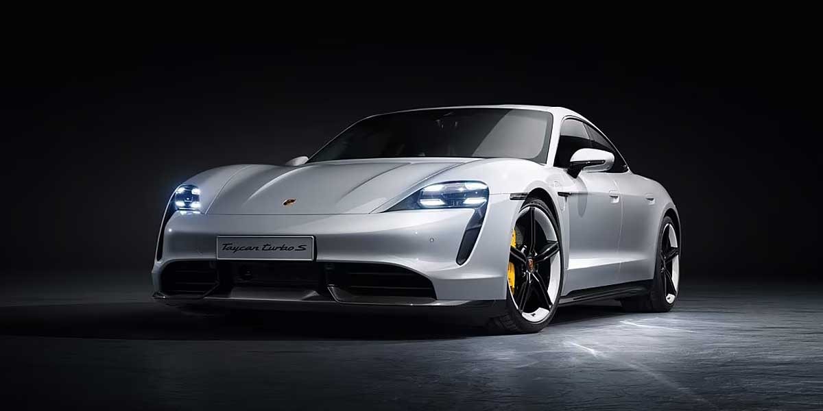 Porsche Taycan Turbo S 2