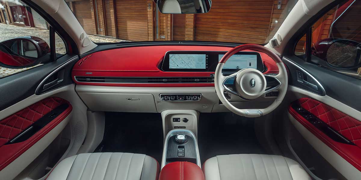 Ora 03 interior