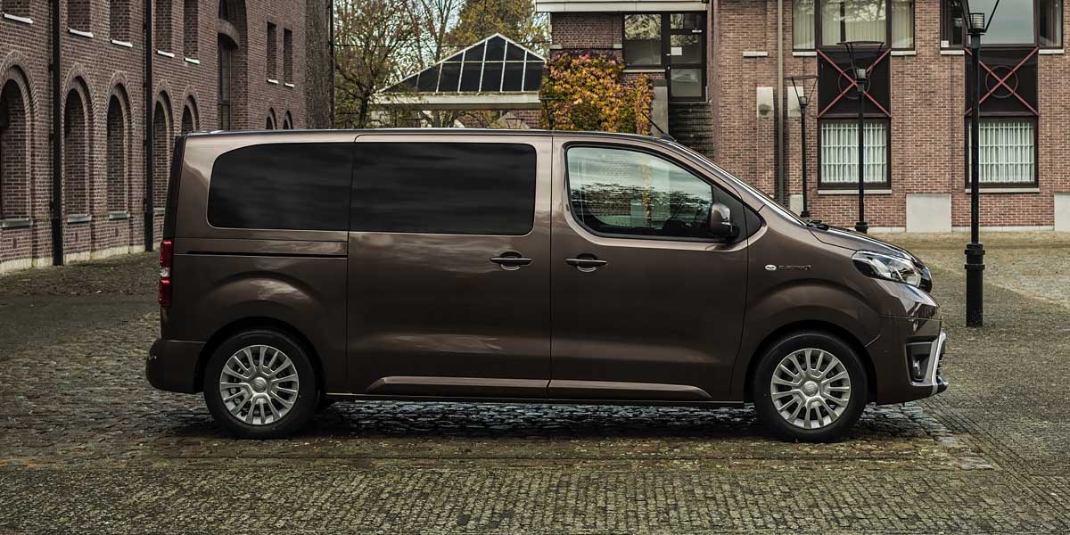 Toyota Proace Verso M electric exterior