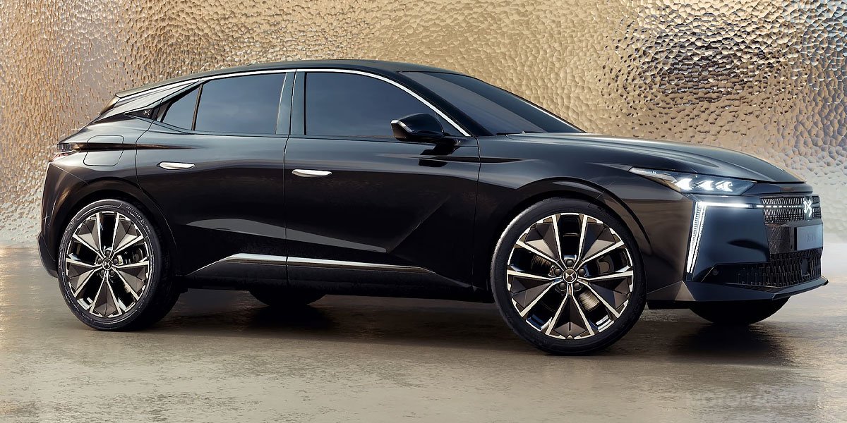 DS N&deg;4 E-TENSE Video Overview