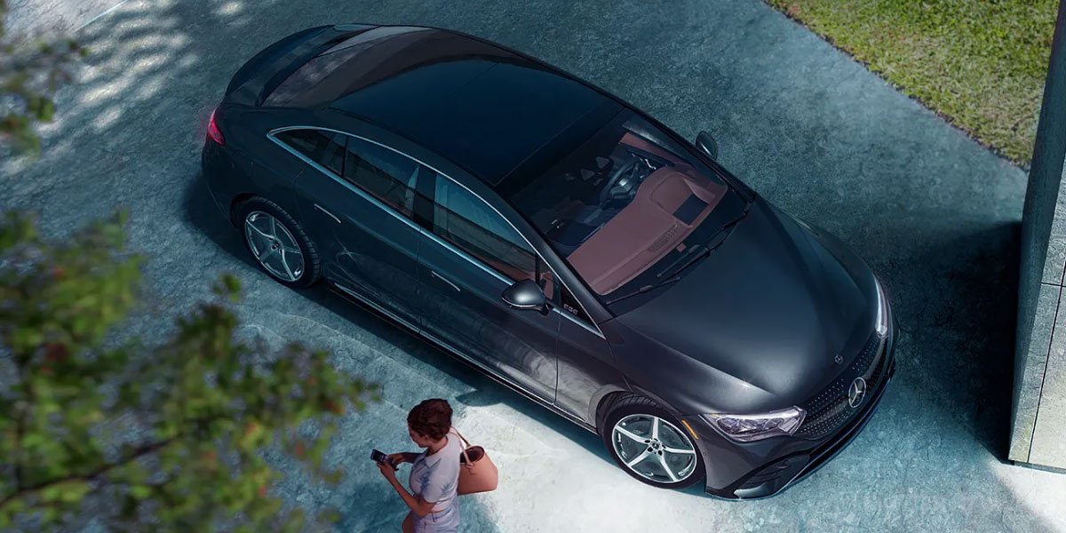 Mercedes-Benz EQE Sedan 2026 Video Overview