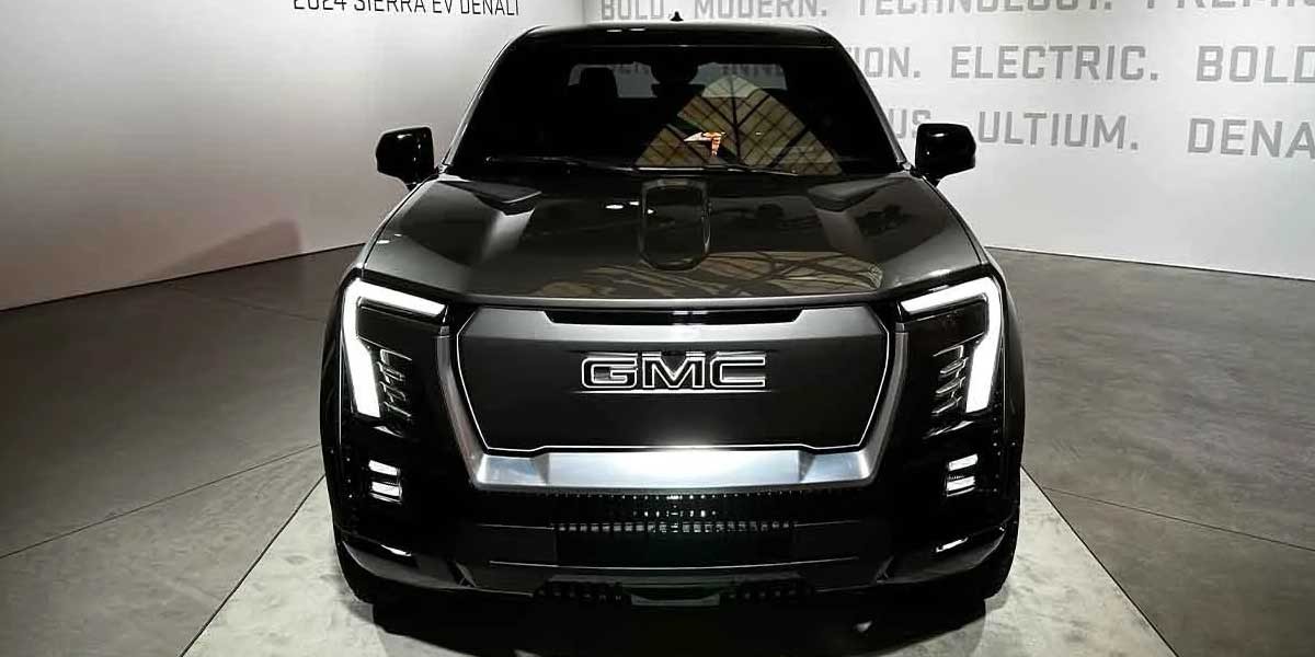 GMC SIERRA EV DENALI EDITION 3