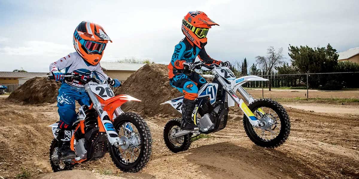 KTM SX E 5 4