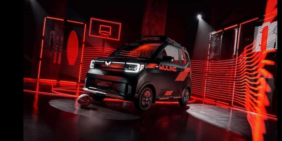 Wuling Hongguang MINI EV Gameboy 1