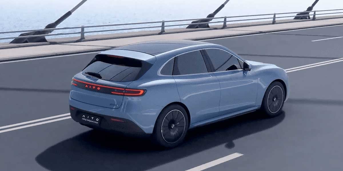 Huawei Aito M5 EV electric=SUV