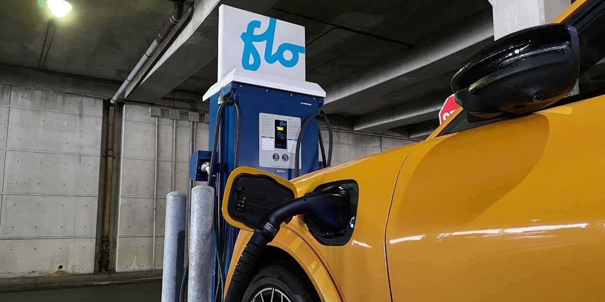 FLO SmartDC Fast Charging station