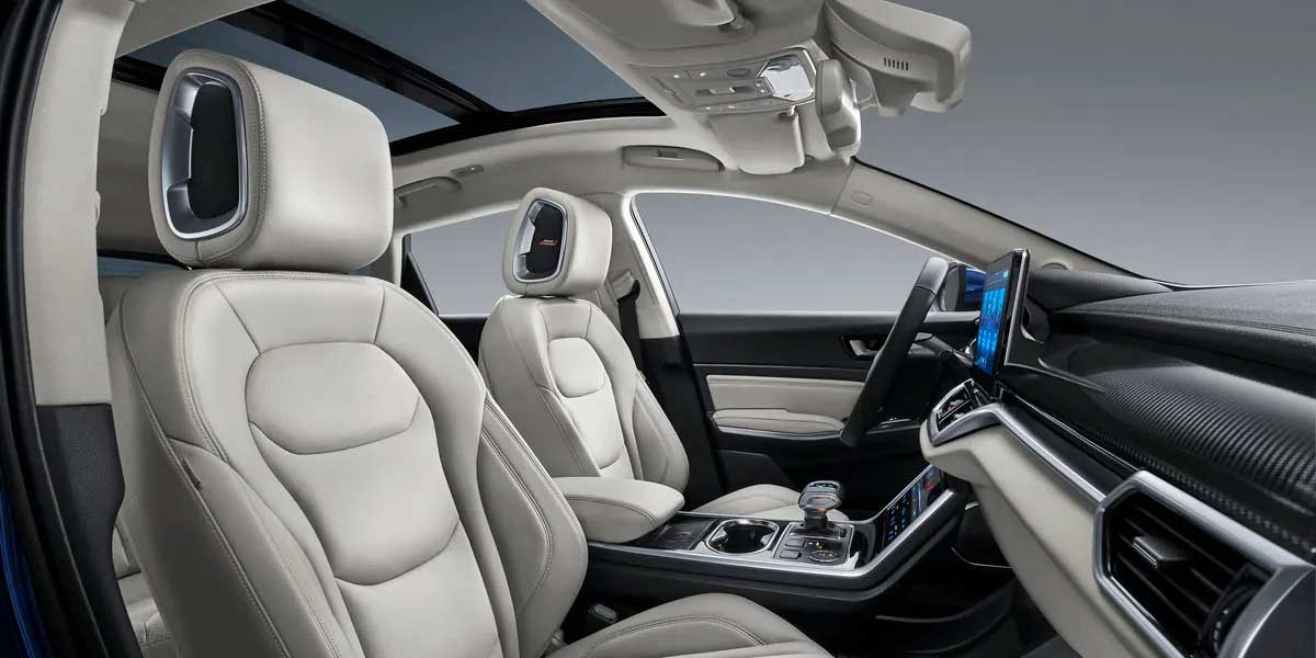 Hongqi E HS3 interior