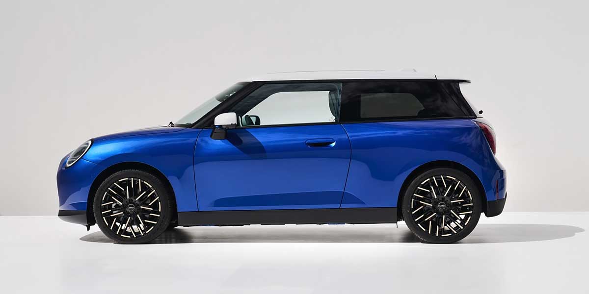 Mini Cooper E exterior