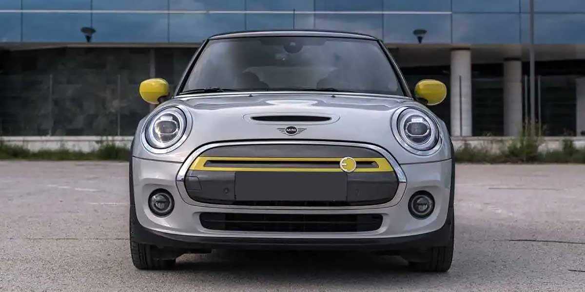 Mini Cooper SE 2023 review