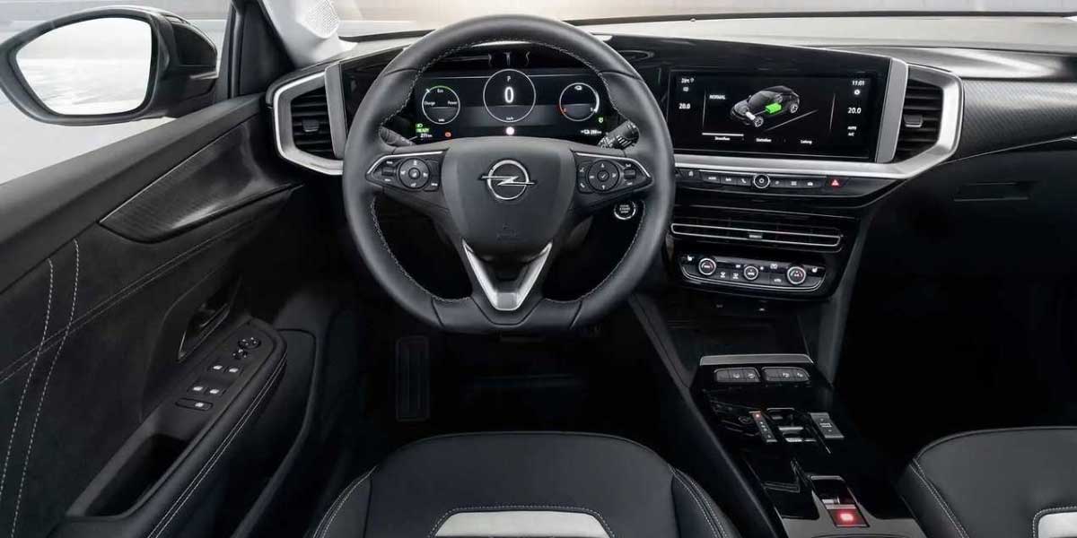 Opel Mokka e 2023 interior