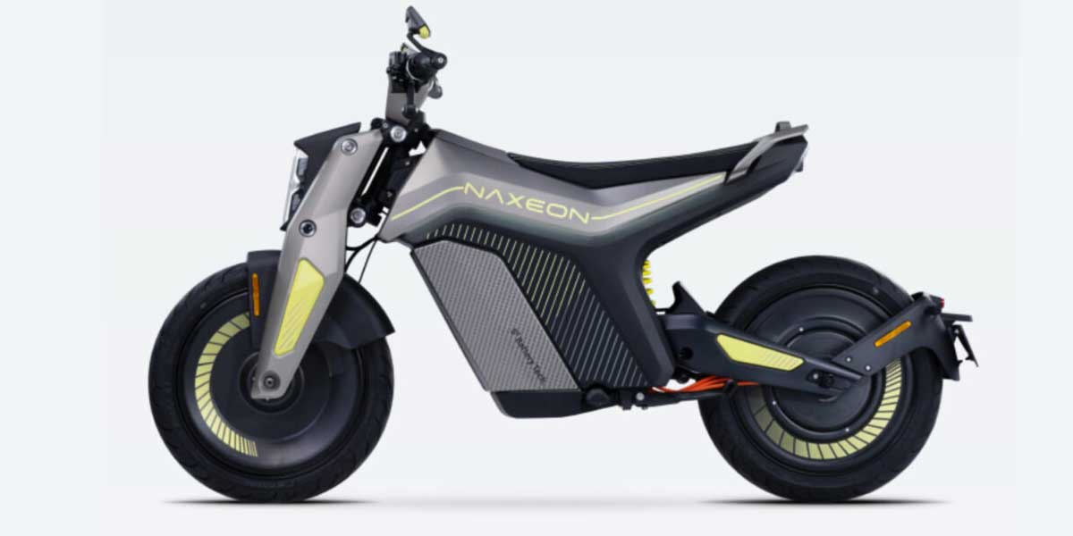 Naxeon Motorcycle I AM exterior